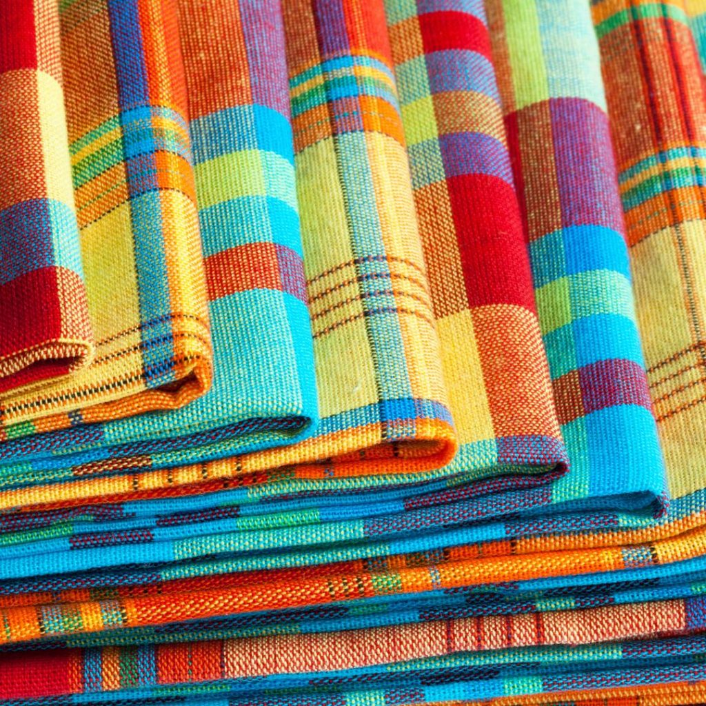 Les-tissus-madras-de-martinique-souvenirs-martinique