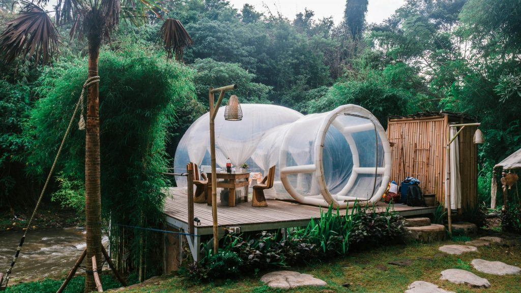 Logement-insolite-bulle-transparente