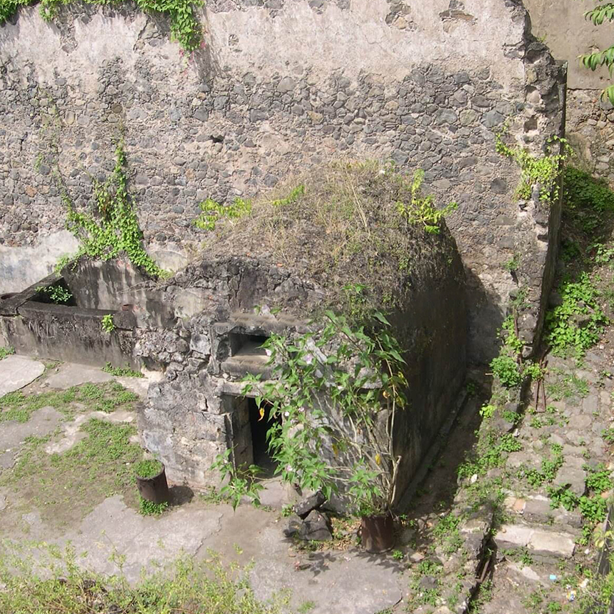 lieux-a-visiter-martinique-cachot-cyparis